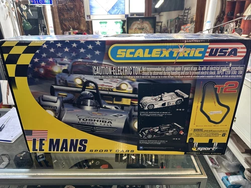 Classic Le Mans Sports Car T2 Cadillac Scalextric USA Track
