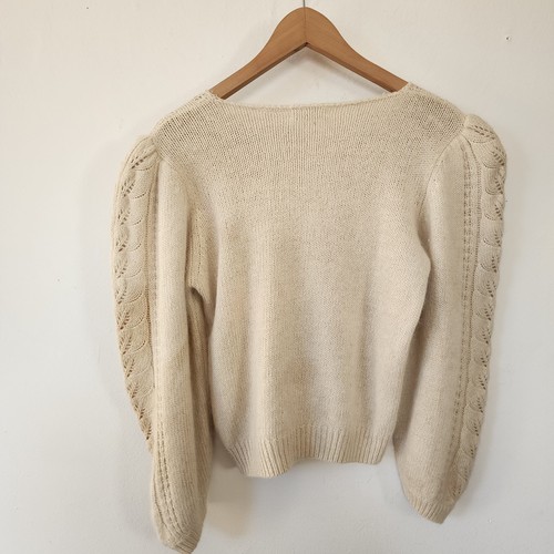 Suéter de Colección Linden O Mezcla de Seda Angora Cuello Simulado Talla Mediana Marfil - Imagen 5 de 7