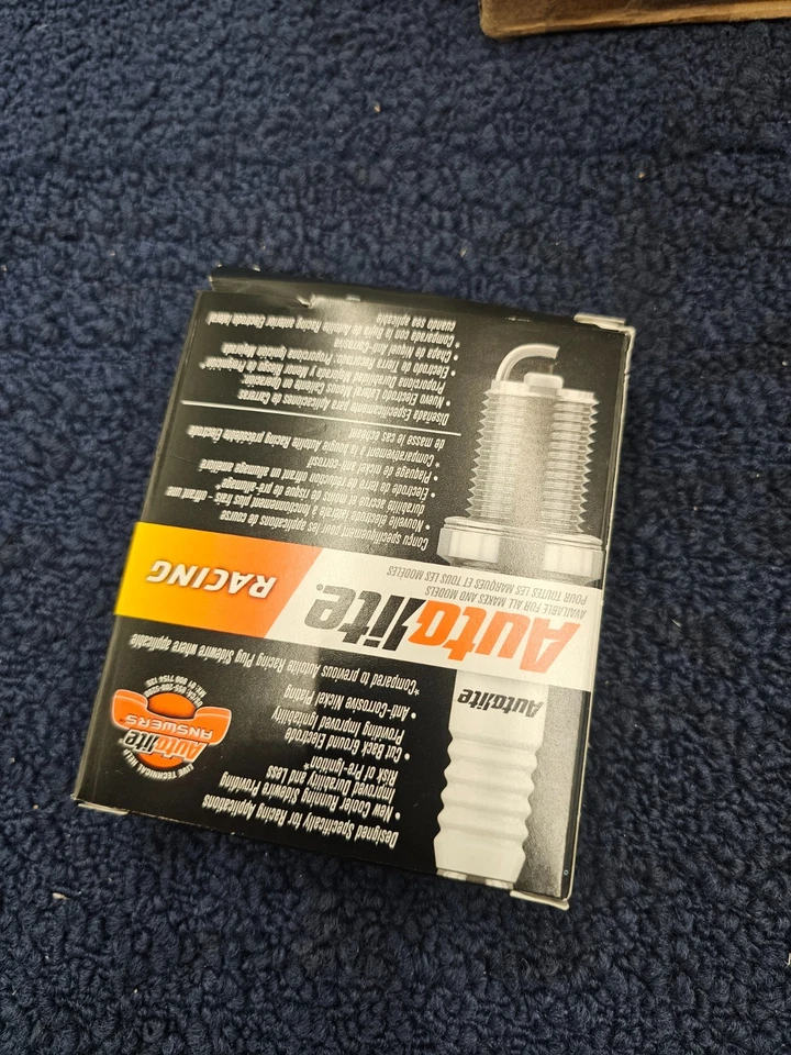 (CANTIDAD 8) Bujía Autolite AR3924 Racing para Land Rover modelo LR3 2006-2009 Foto 3 de 4