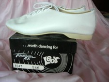 size 5.5 Tremains RS Jazz shoe .... SRP 41