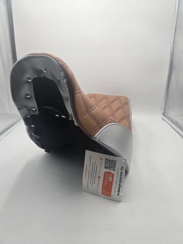 Asiento escalonado Saddleman personalizado LS 818-29-175 cuero fibra de carbono bandas calaveras - Imagen 7 de 21