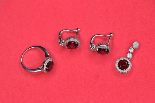 Anello Con Pendente In Argento Sterling 925 E Orecchino In Zirconia Cubica Rosa - Foto 7 di 12