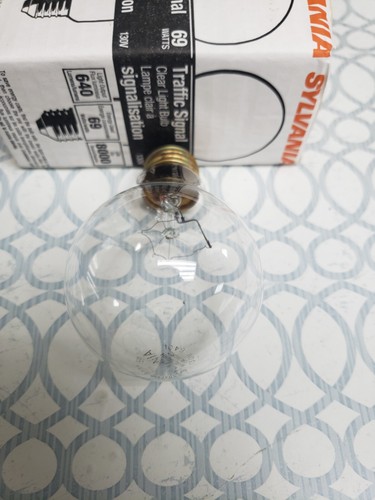 SYLVANIA A21 69W 130V 8000 HOUR 640 LUMENS 69A21/TS/8M. NEW OLD STOCK - Picture 4 of 5