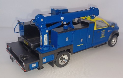 First Gear Diecast 1/34 2015 Dodge Ram 5500 w/ Service Body J.F. Kiely USED. - Picture 3 of 12