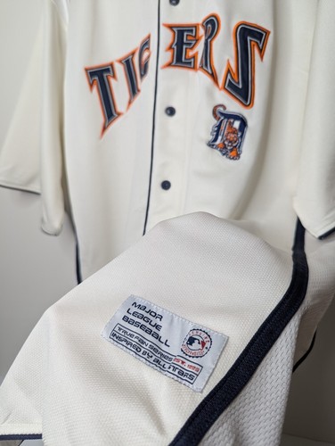Detroit Tigers MLB button up Jersey 2XL - Picture 3 of 6