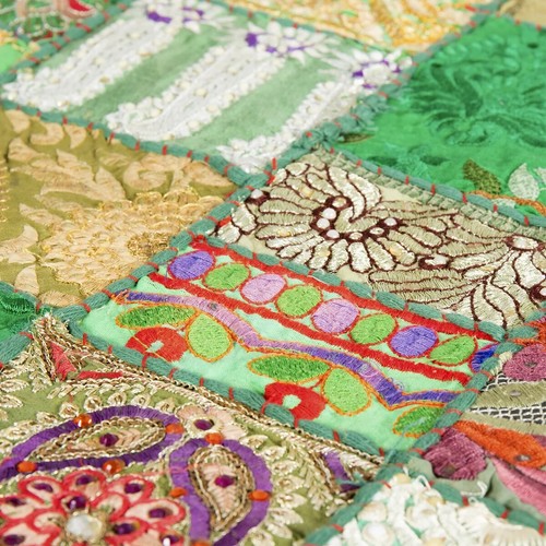 Indian Cotton Patchwork Table Runner Embroidered Dining Green Table Tapestry - Picture 3 of 3