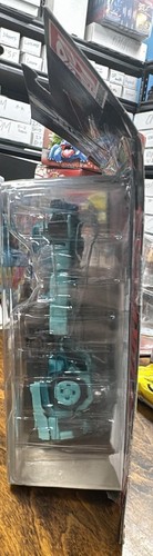 Transformers Titans Return Deluxe Class Autobot Sergeant  RESEASLED (B165) - Picture 2 of 6