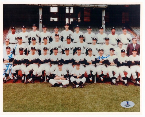 Yogi Berra Whitey Ford 2x signed 1963 Yankees team 8x10 Photo Beckett BAS Auth - Picture 1 of 5