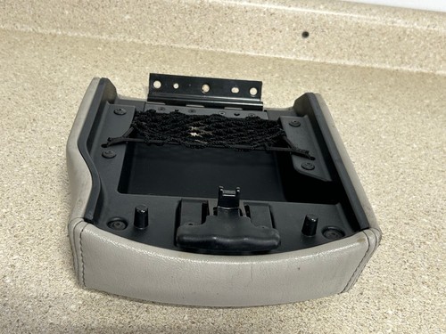 06-10 Jeep Grand COMMANDE Consola Apoyabrazos Tapa GRIS OEM - Imagen 3 de 3