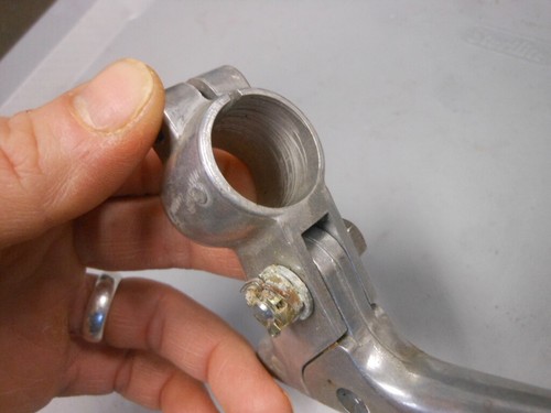 NOS Suzuki Brake lever Assy w/ Perch 1969 T20 TC250 TC305 1968 T305 57300-11010 - Picture 4 of 9