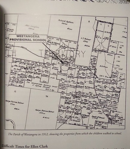 Spilt Milk, A History of Weetangera School, 1875 - 2005, M. Clough, Great Cond. - Picture 3 of 5