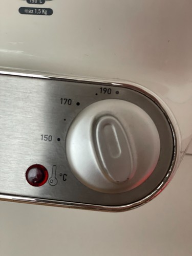 Moulinex Fritteuse Super Uno/ 1,5 kg/1800 Watt/Timer/funktioniert einwandfrei - Bild 9 von 10