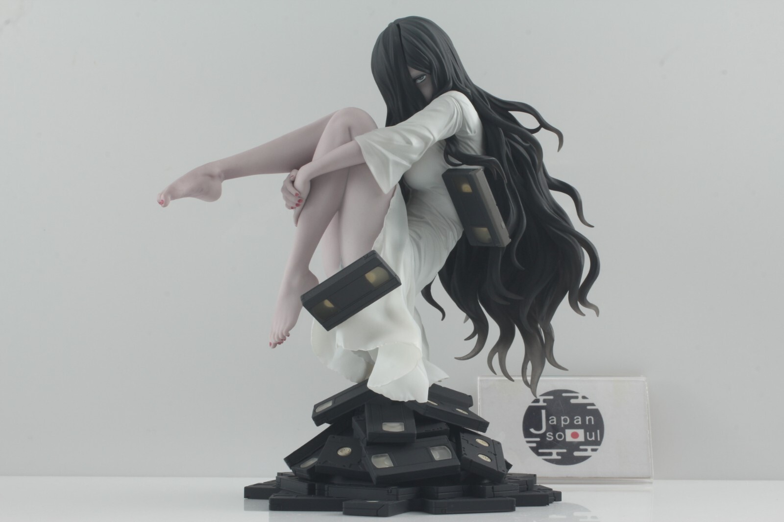 Foto 1 di 24