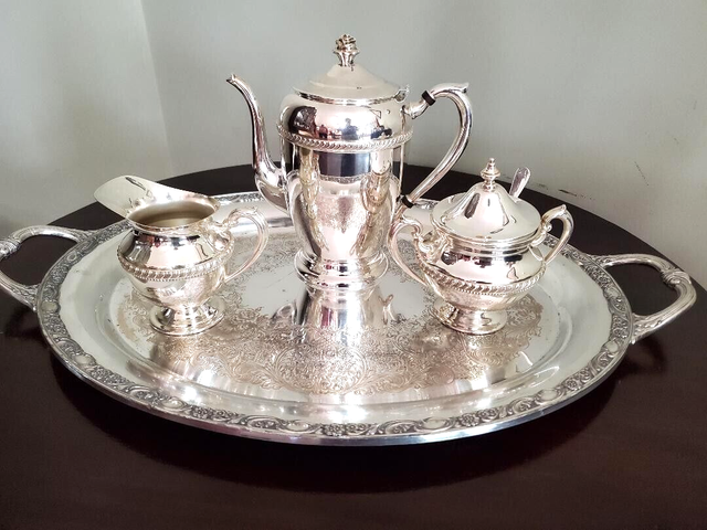 Vintage 4 Piece Silverplate Tea Set by Rogers Silver Co Tray by Wm Rogers & son Vintage 4 Piece Silverplate Tea Set by Rogers Silver Co Tray by Wm Rogers & son