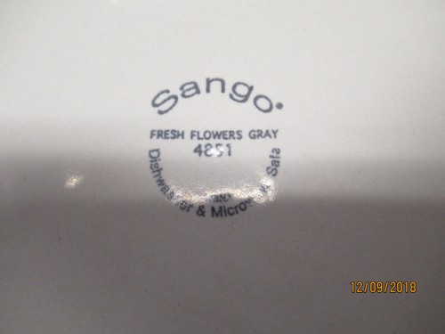 Piatto Sango FRESH FLOWERS GRIGIO 4851 11 1/4" floreale 6 disponibili - Foto 3 di 3