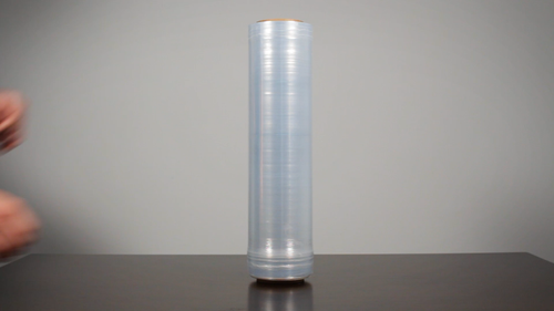 Película retráctil envoltura elástica transparente soplada a mano 8 rollos calibre 80 18" x 1500' embalaje - Vídeo 1 de 1