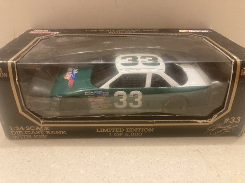 NASCAR Racing Champions 1994 Edition 1:24 scale die-cast bank Harry Grant #33 - Picture 4 of 4