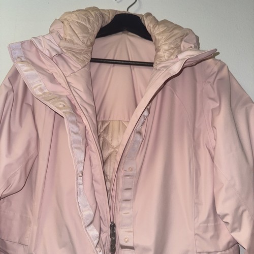 Lululemon Impermeable Aislado, Chaqueta Mujer 14 Rosa Capucha Impermeable Usado Raro - Imagen 6 de 18