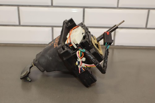 2004-2009 Cadillac XLR Bare Automatic Floor Shifter - Picture 6 of 16