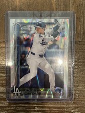 🔥 2025 Topps Chrome - Shohei Ohtani #1 Ray Wave Refractor LA Dodgers 🔥 