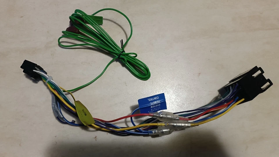 Pioneer AVH-A240DAB 2DIN DAB/DAB+ Autoradio Digitale - Nero - Immagine 4 di 4