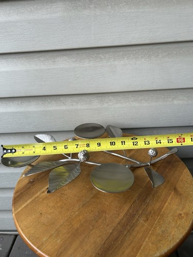 Candelabro de metal tono plateado carissa pilar caja y barril 16"" - Imagen 9 de 14