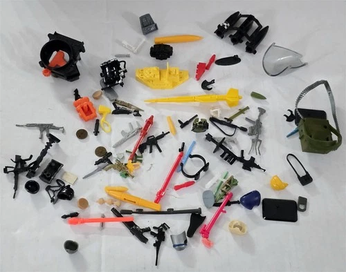 X-488 VINTAGE 1980'S HASBRO GI JOE FIGURE & VEHICLE WEAPONS AND ACCESSORIES