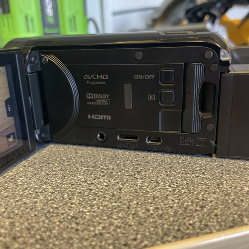 Canon Legria HFR78 Camcorder With 16GB Memory, Accessories Excellent Condition! - Picture 10 of 15