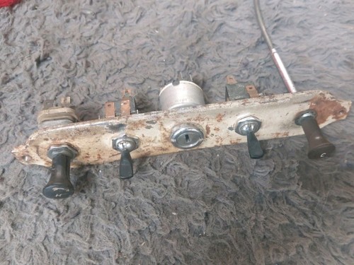 CLASSIC MINI MINI MK1 SWITCH PANEL