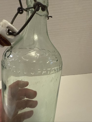 Vintage Moxie Soda Bottle Green Glass A.B. Co. 10.5” Tall white Ceramic Stopper - Picture 3 of 9