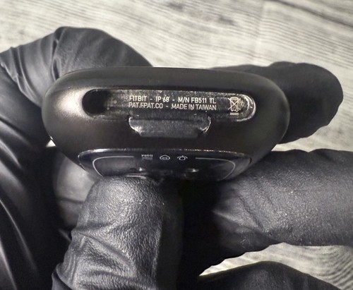 Fitbit Versa 3 Smartwatch Uhr nur Kopf GEBRAUCHT. FB511. - Bild 10 von 10