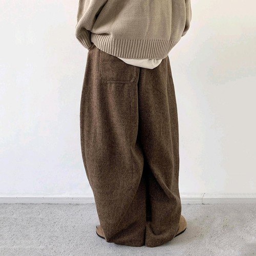 Mens Stylish Loose Trousers featuring Classic Stripe Pattern and Comfort Fit - Picture 5 of 10