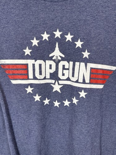 Top Gun Men's Fighter Pilot School Distressed Logo with Stars T-shirt, Small - Picture 3 of 4