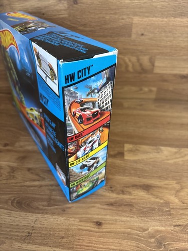 Hot Wheels HW City Spider Slam 2014 Brand New Sealed Rare Set Gift Retired - Picture 4 of 5