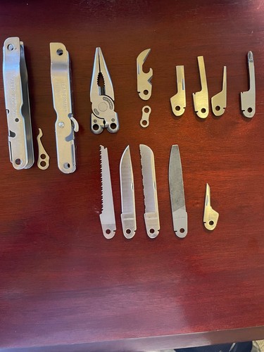 Original Leatherman Supertool 200: One Super Tool 200 Piezas para reparación o mods - Imagen 1 de 29