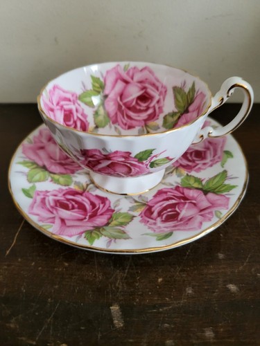 Aynsley England Large Pink Cabbage Roses Tea Cup And Saucer  - Picture 1 of 14