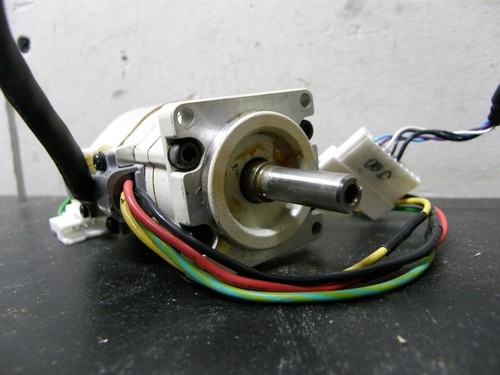 PANASONIC MSM3AZP2E -- Servo Motor - Picture 3 of 3