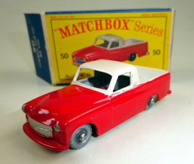Matchbox No. 50A Commer Pick-up red & cream silver wheels near