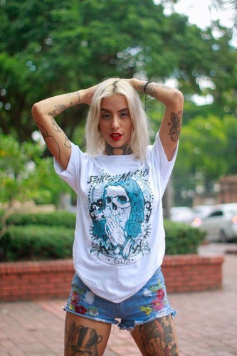Elliz Clothing Elliz Clothing's Santa Muerte Graphic Unisex Heavy Cotton Tee - Picture 4 of 4