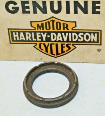 HARLEY PANHEAD SHOVELHEAD SPROCKET SHAFT BEARING RETAINER WITH LIP SEAL HARLEY PANHEAD SHOVELHEAD SPROCKET SHAFT BEARING RETAINER WITH LIP SEAL