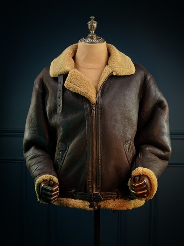 Vintage 80s WW2 RAF Irvin-Style Flight Sheepskin Leather Jacket “L”