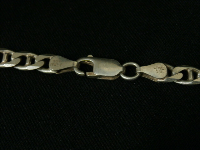 Picture 4 of 6