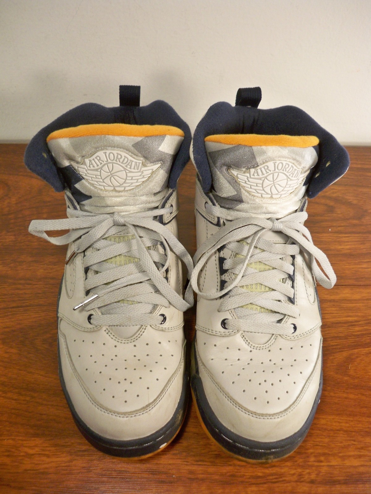 Nike Air Jordan Sixty Plus Plus Plus 364806 081 Neutral Grey Men's 10 Sneakers Kicks shoes b11f54 Nike Air Jordan Sixty Plus Plus Plus 364806 081 Neutral Grey Men's 10 Sneakers Kicks shoes b11f54
