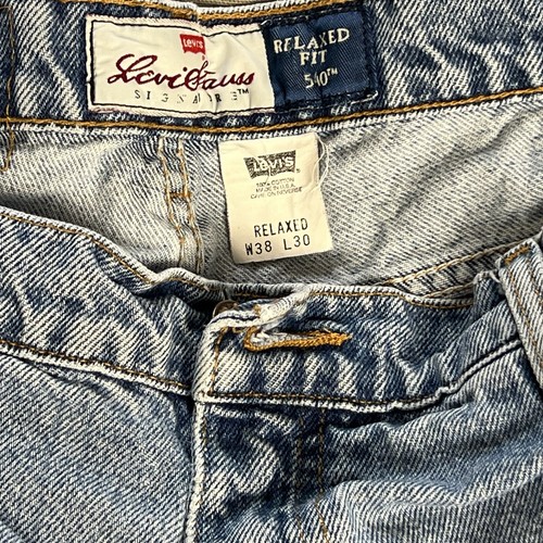 Vintage Levis Mens Jeans Made In USA 38x30 Brown Tab Relaxed Fit 90s - Picture 4 of 5