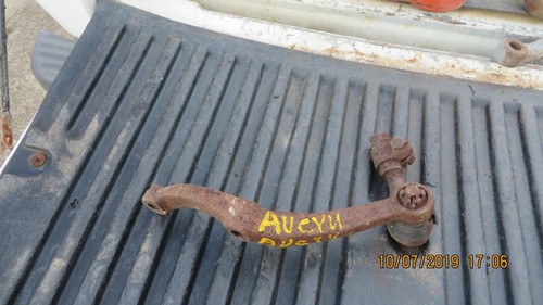 AVERY TRACTOR SPINDLE STEERING ARM - Picture 2 of 3