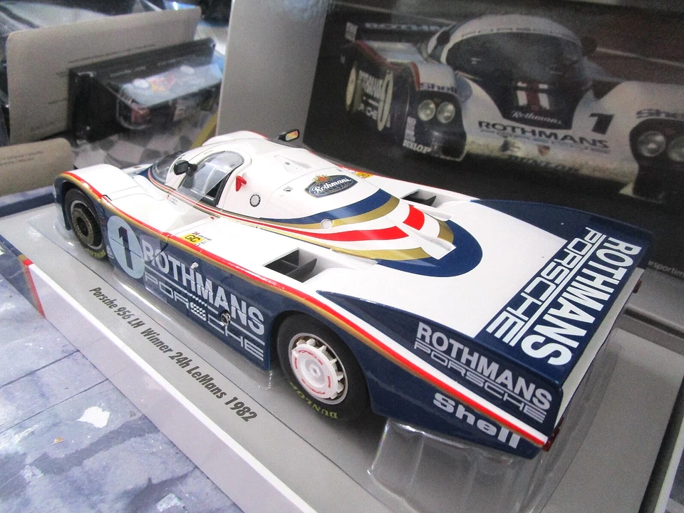 PORSCHE 956 LH Gr.C Winner 24h Le Mans 1982 #1 Ickx Bell Rothmans Werk83 - 1:18 - Bild 4 von 4