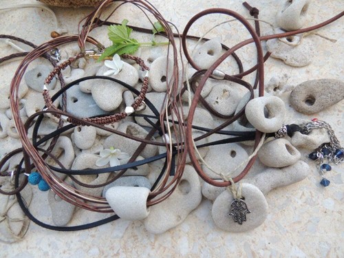 Hag Stone Worry Halskette | Handarbeit Halskette | Steinanhänger | Beruhigende Sorge - Bild 8 von 9