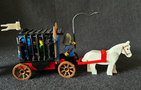 Vintage 1990 Lego 6042 Dungeon Hunters Crusaders Castle With Instructions