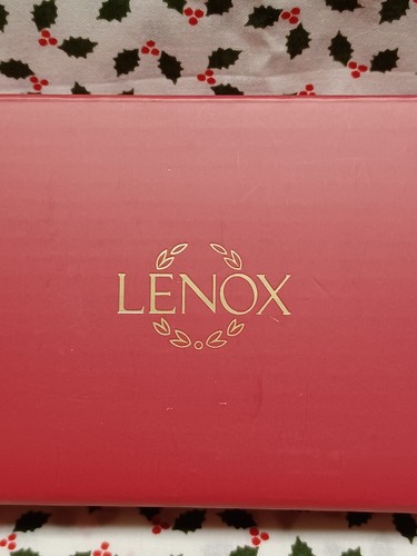 Lenox Mini Metal Cross ornament, set of 3 - Picture 8 of 8