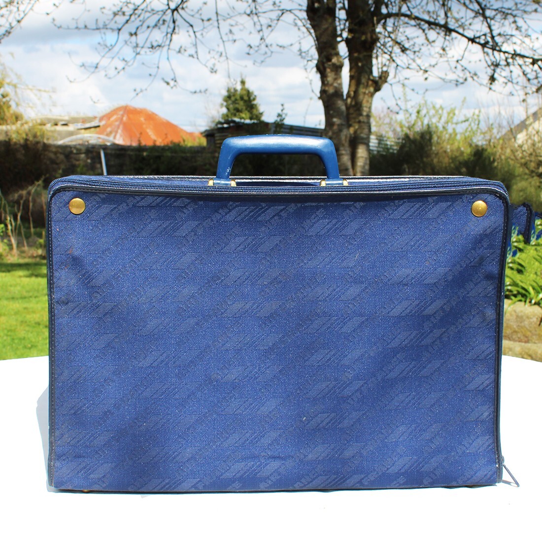 Picture 4 of 7